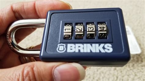 (Picking 67) Brinks 4wheel combination padlock with false gates