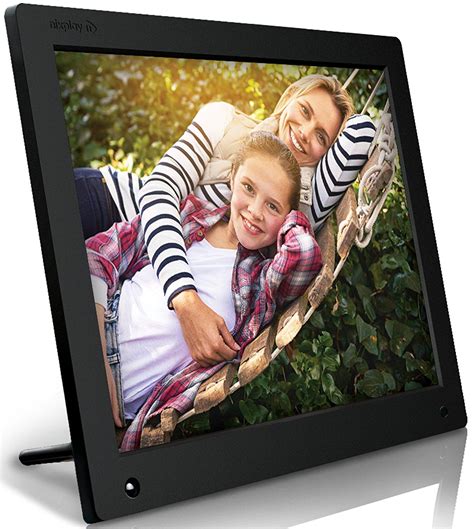 Nixplay Seed digital photo frame works well and looks great Windows