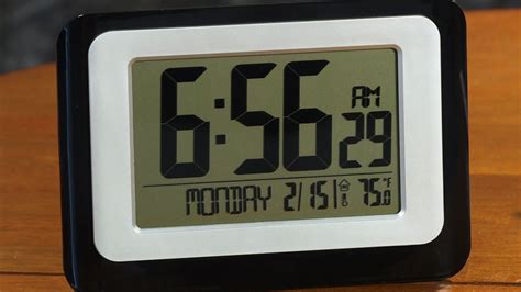 La Crosse Technology Projection Clock Manual