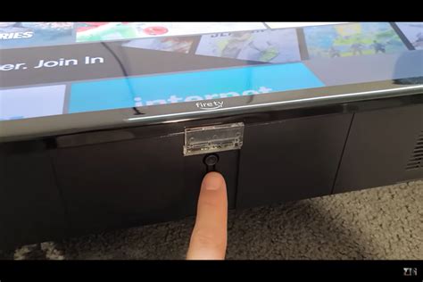 How do i turn on a insignia ns50p650a11 without remote