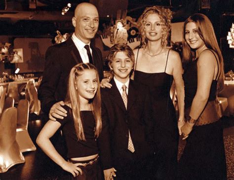 howie mandel wife and kids ages