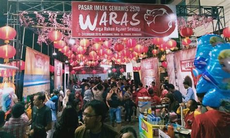 Pasar Semawis di Kawasan Pecinan Semarang