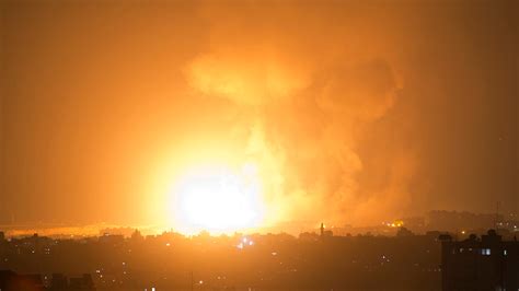 huge explosion in gaza