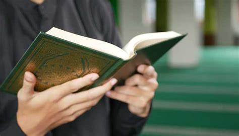 Baca Quran Tanpa Wudhu / Hukum Baca AlQuran Di Handphone Tanpa Wuduk