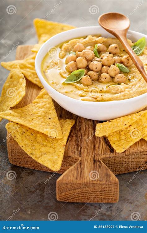 Hummus Tortilla Chips