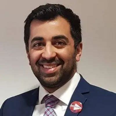 humza yousaf height in feet