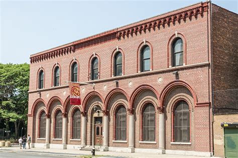 Hunts Point Library