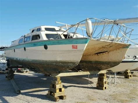 hurricane-damaged boats for sale in Florida