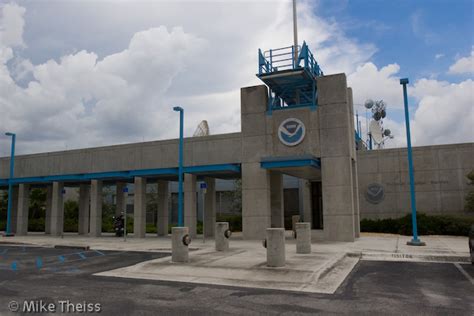 hurricane national center miami fl history