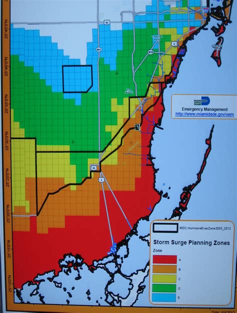 hurricane national center miami fl map