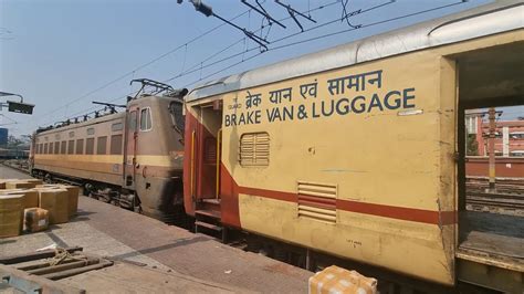 hwh to jabalpur train