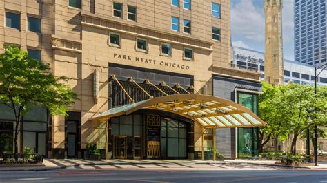 hyatt hotels in chicago area
