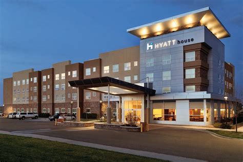 hyatt house denver airport check in time