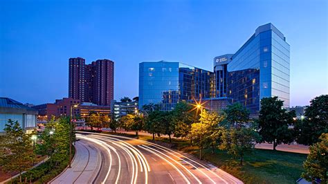 hyatt place baltimore inner harbor parking