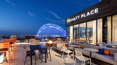 hyatt place boston seaport to logan airport