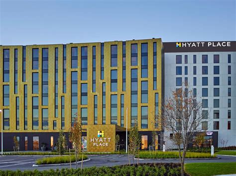 hyatt place melbourne airport