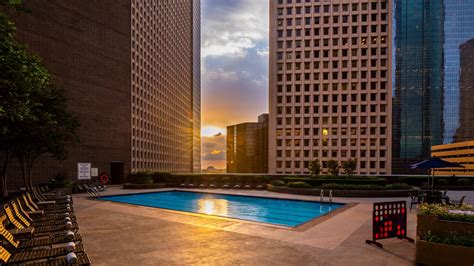 hyatt regency in downtown houston