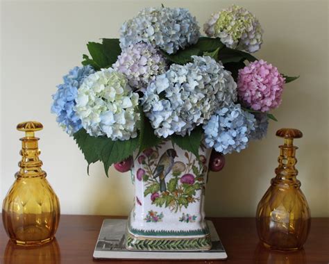 Hydrangea Vase Decor