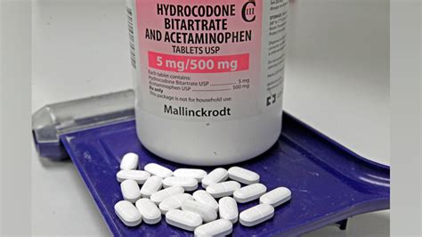 hydrocodone acetaminophen dosage