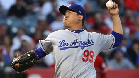 hyun-jin ryu contract