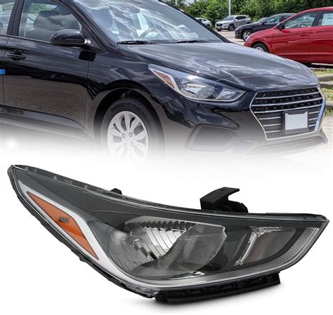 Hyundai Accent Headlight Replacement