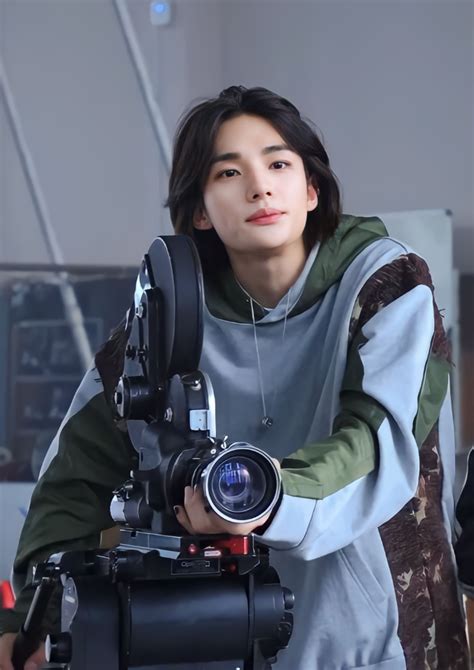 Hyunjin Boyfriend Material Mafia