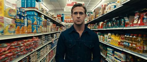 i saw ryan gosling at a grocery store
