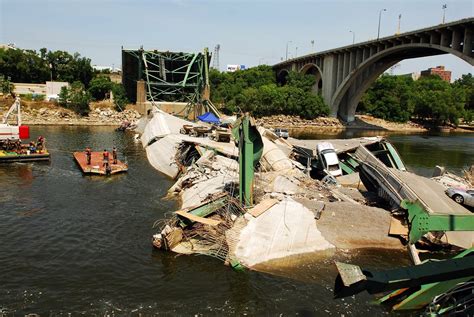 i-35 bridge collapse and response
