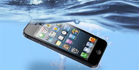 グラフィックデザイナーのレビュー：キーワードについて語る