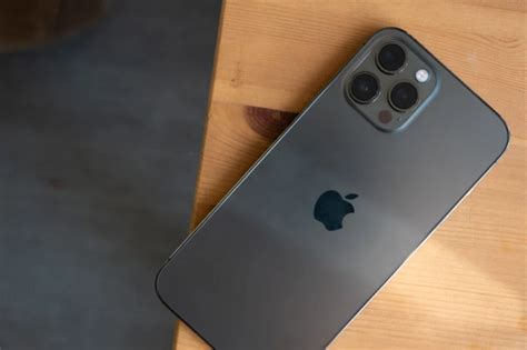 iPhone 12 Pro and iPhone 12 Max cameras