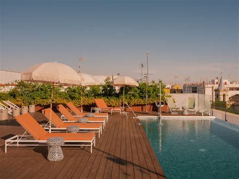 ibis styles sevilla city santa justa sevilla