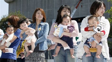 Ibu Jepang dan Anak
