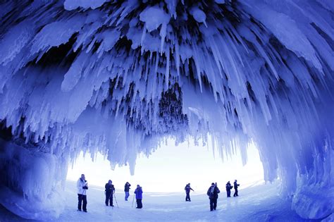 ice caves in wisconsin