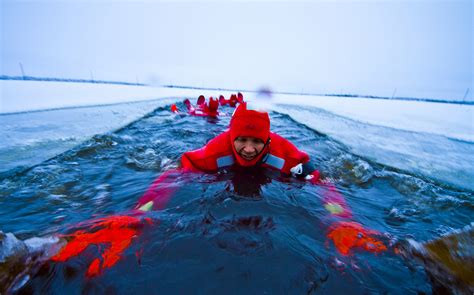 ice floating yllas finland