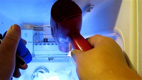 Ice Keeps Getting Stuck In Ice Maker