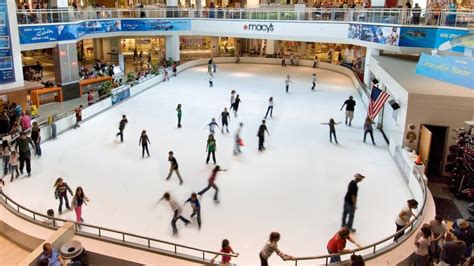 ice skating countryside mall clearwater