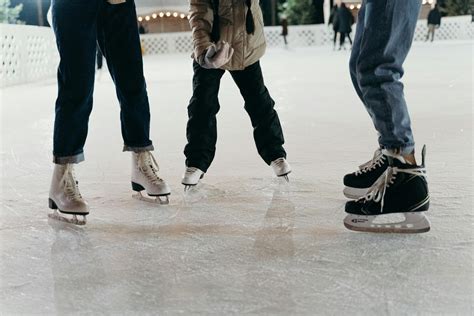 Ice Skating Date Nyc
