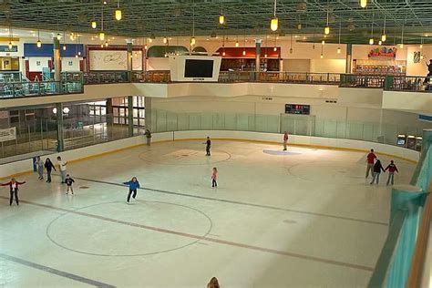 ice skating rink in memphis tn