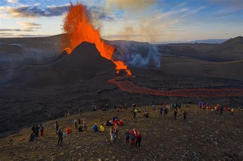 iceland and volcanic eruption