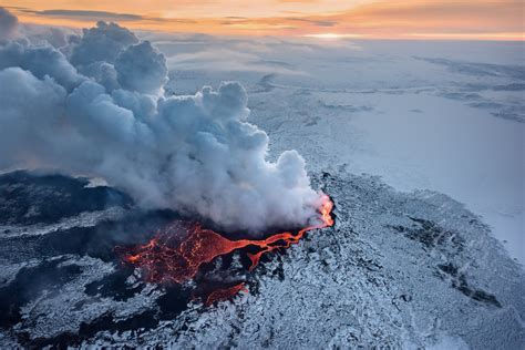 iceland recent volcano eruption