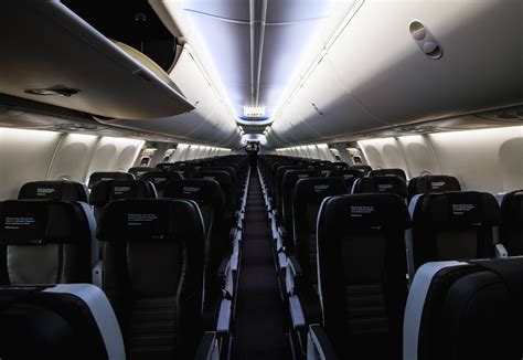 icelandair boeing 737 max 8 seating
