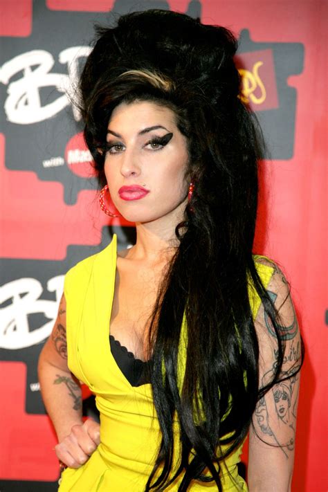 iconic hairstyle for amy winehouse nyt