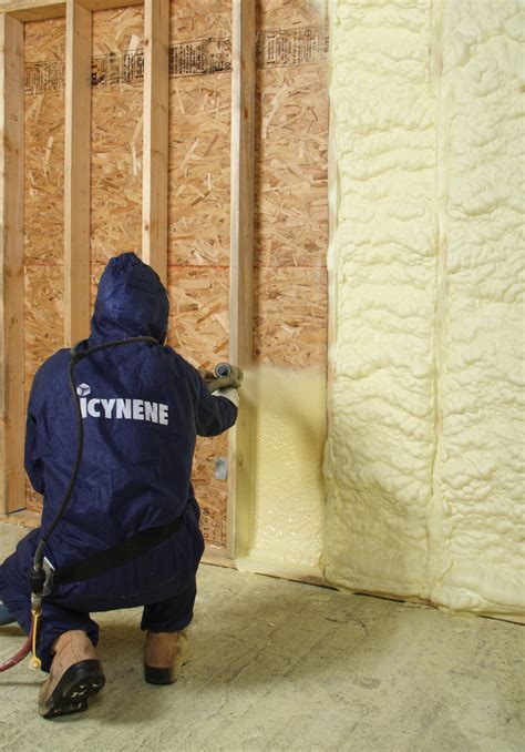icynene spray foam insulation