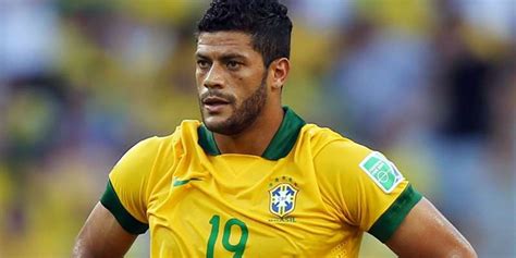 idade de hulk jogador