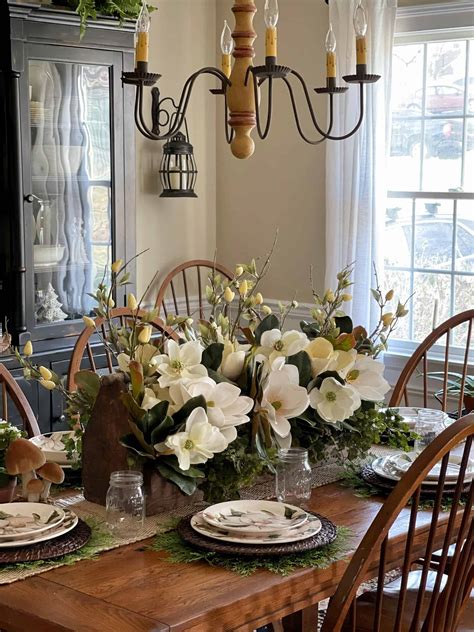 39 Stunning Floral Centerpieces For Dining Tables Homeoholic