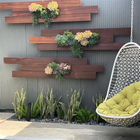 30+ Beautiful Garden Wall Decoration Ideas To Beautify Your Home Jardines