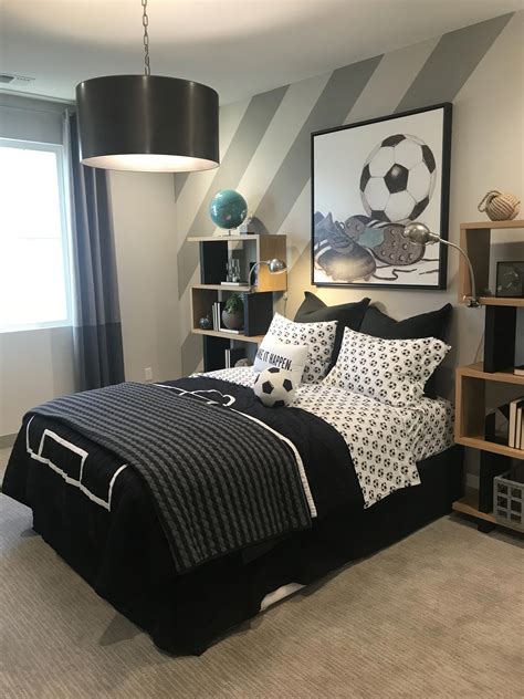 Ideas For A Small Bedroom For A Boy