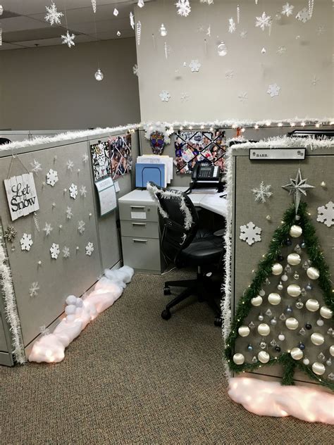 Ideas For Christmas Cubicle Decorating