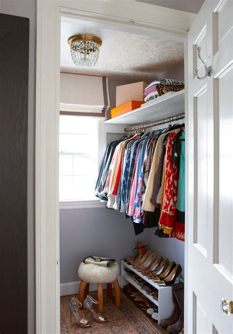 Terrific Small Walk In Closet Ideas Closet renovation, Closet layout