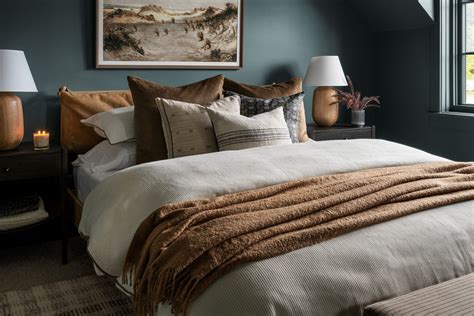 11 Cozy Guest Bedroom Ideas For The Hostess! Guest